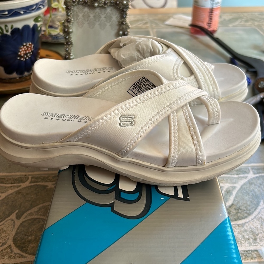 White Skechers Sandals - Picture 3 of 6